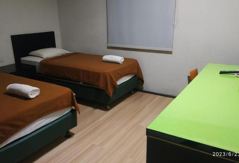 Номер Стандарт, City