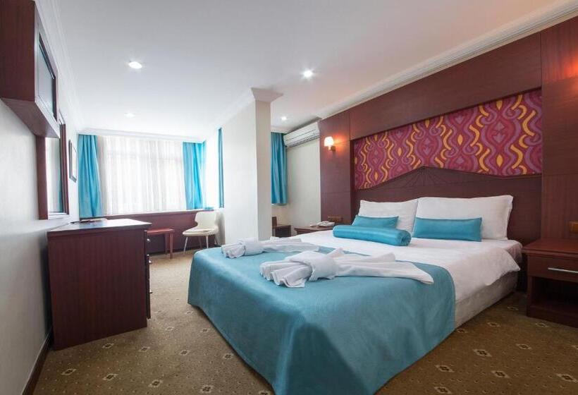 اتاق لوکس, Grand Zentrum Hotel & Cafe Restaurant   Taksim Square