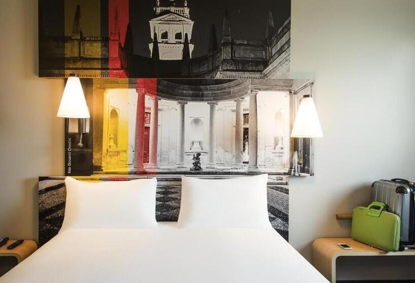 Quarto Estandar Cama Casal, Ibis Milano Fiera