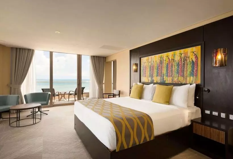 سوئیت اجرایی با چشم‌انداز دریا, Ramada Resort By Wyndham Dar Es Salaam