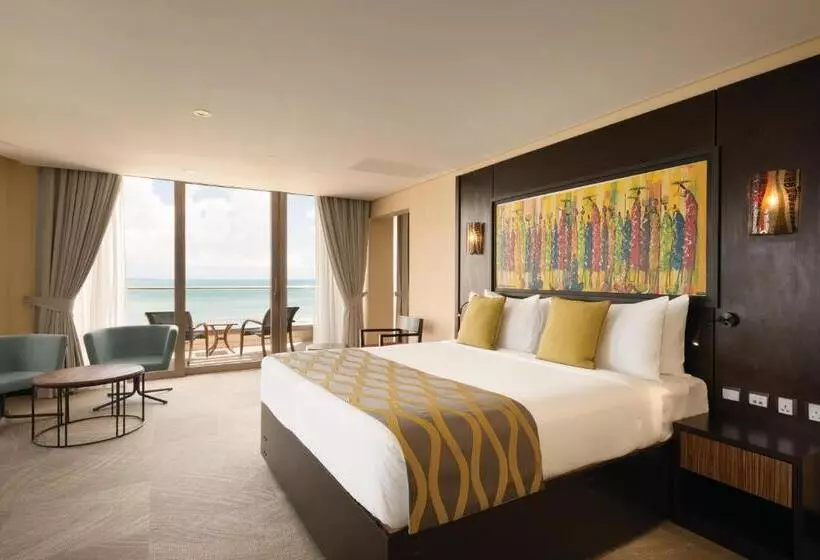 سوئیت اجرایی با چشم‌انداز دریا, Ramada Resort By Wyndham Dar Es Salaam
