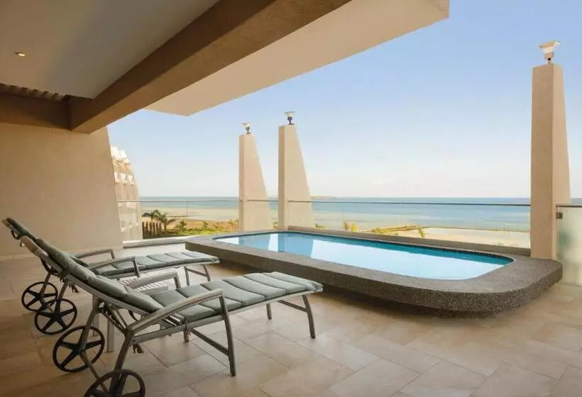 سوئیت پنت هاوس, Ramada Resort By Wyndham Dar Es Salaam