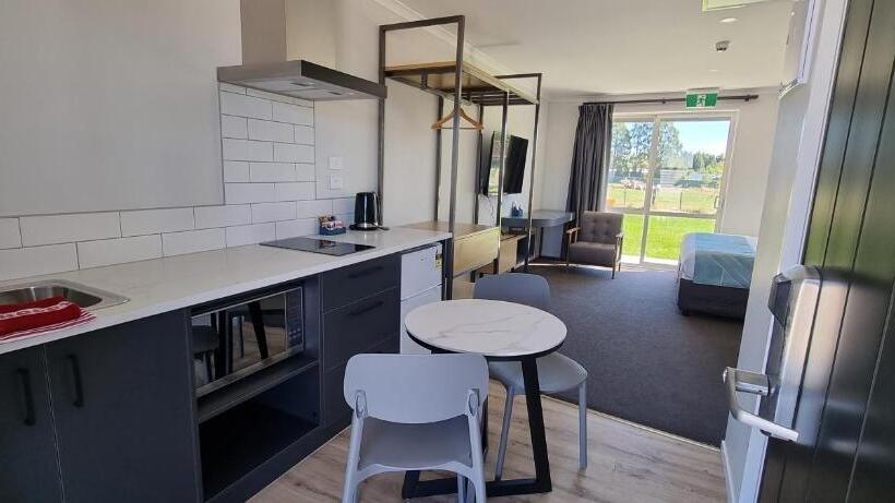 Студия Deluxe, Hideaway Of Rotorua