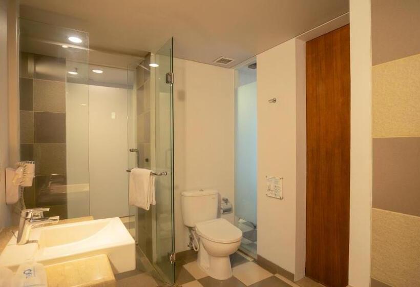 주니어 스위트, The 1o1 Yogyakarta Tugu