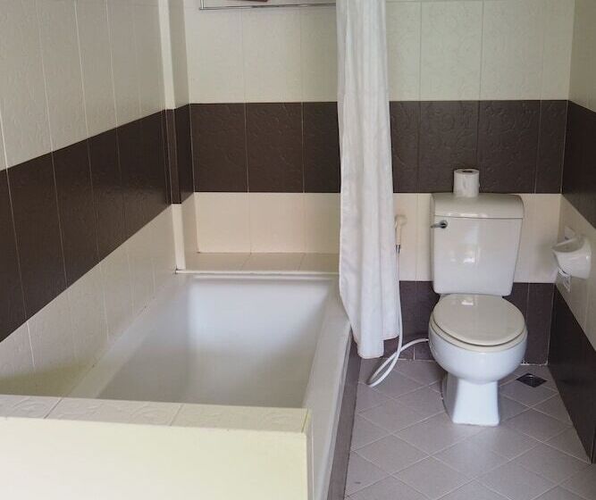 סוויטת 2 חדרי שינה, Villa Thongbura