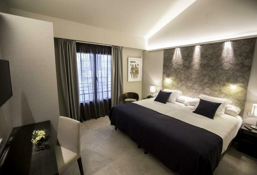 Номер Стандарт, Vincci Mercat