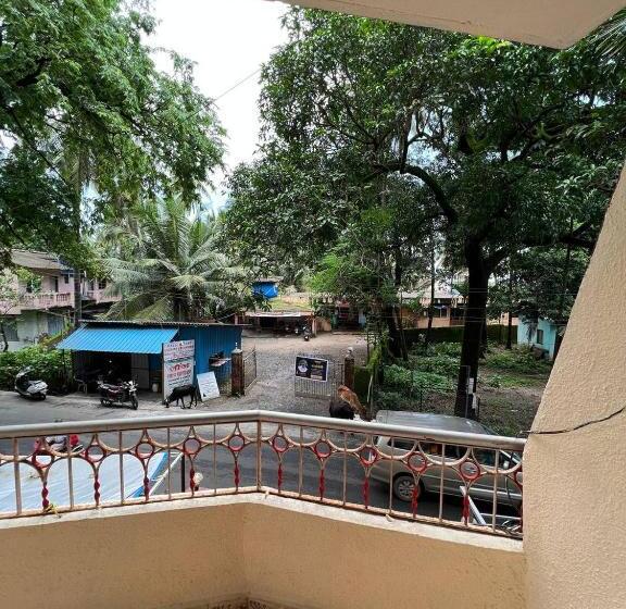 חדר דלוקס עם מרפסת, Sahil Residency