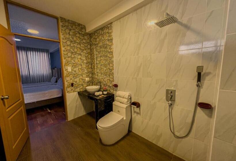 דירת חדר בקומת קרקע, Pisonay