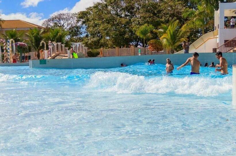 低层单卧公寓, Lacqua Diroma 1 2 3 4 5   Caldas Novas