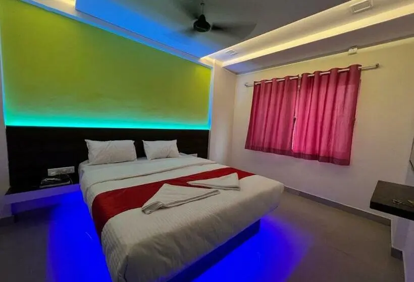 اتاق لوکس, Sayba Inn Lodging