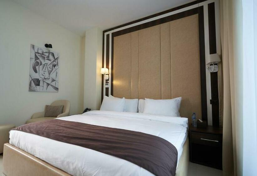 اتاق استاندارد, Monty Suites Lekki
