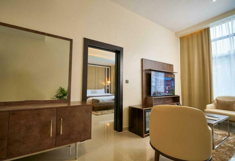 سوییت اجرایی, Monty Suites Lekki
