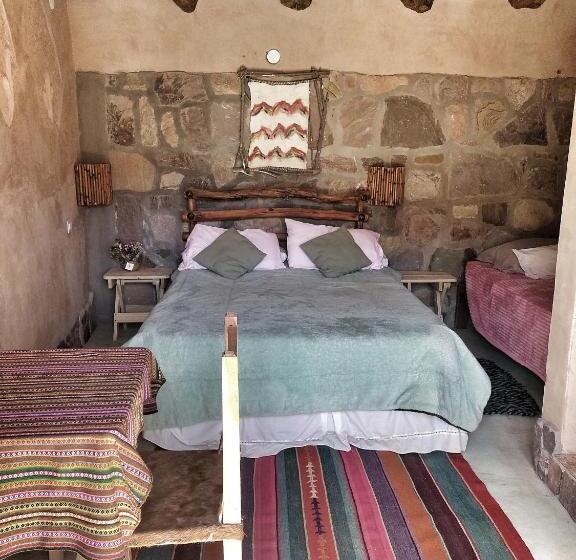 트리플 클래식 룸, El Cerrito