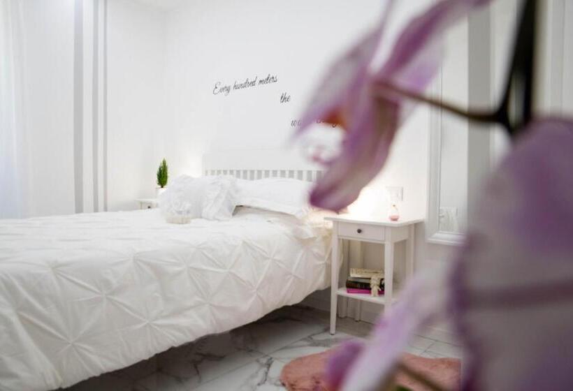 Standard room with outdoor bath, B&b Carpe Diem