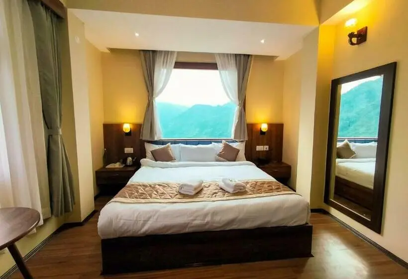 Chambre Deluxe, Sila Norphel Pelling