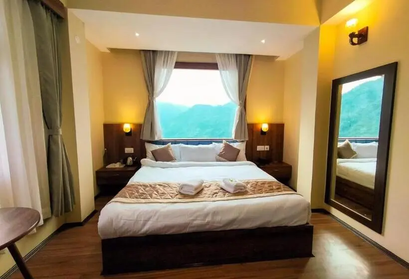 Chambre Deluxe, Sila Norphel Pelling