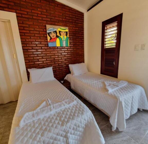 디럭스 룸, Aloha Beach Guest House