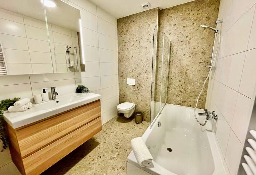 آپارتمان 2 خوابه, Oneluxstay Near Fashion District