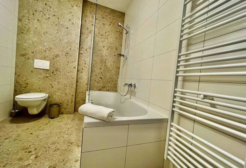 آپارتمان 2 خوابه, Oneluxstay Near Fashion District