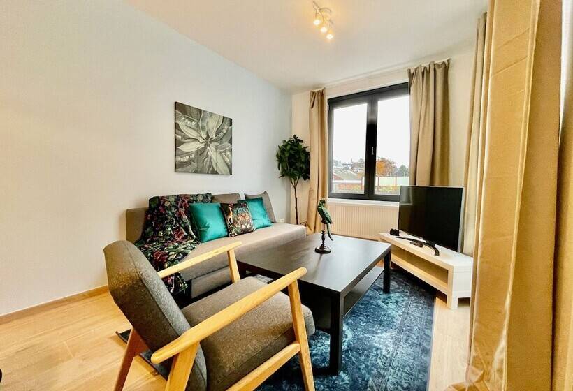 آپارتمان 2 خوابه, Oneluxstay Near Fashion District