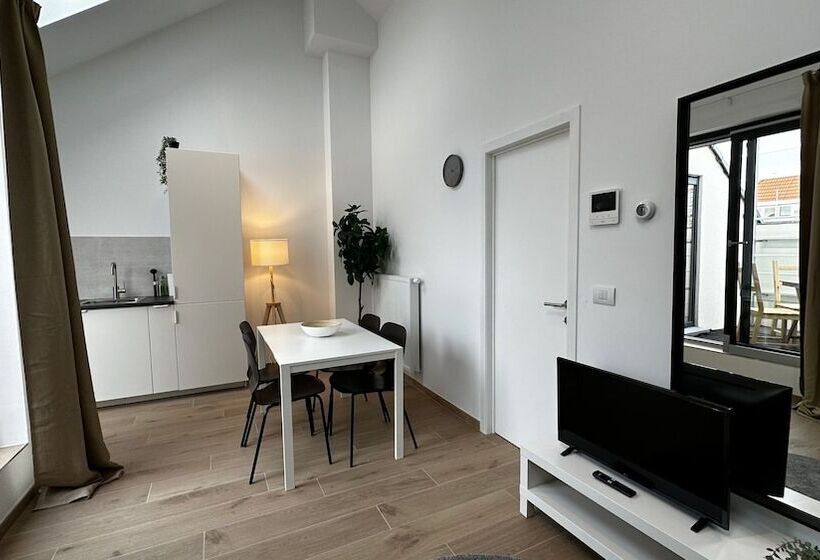 آپارتمان 1 خوابه, Oneluxstay Near Fashion District