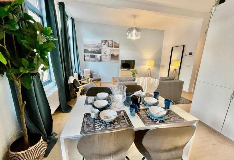 آپارتمان 1 خوابه, Oneluxstay Near Fashion District