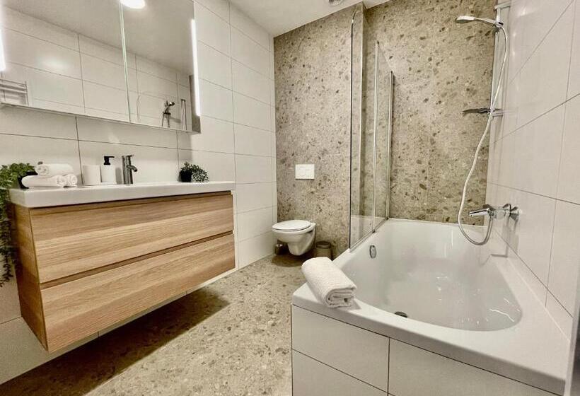 آپارتمان 2 خوابه, Oneluxstay Near Fashion District