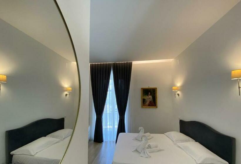 חדר סטנדרט עם ג'קוזי, Gualtieri B&b   Luxurys