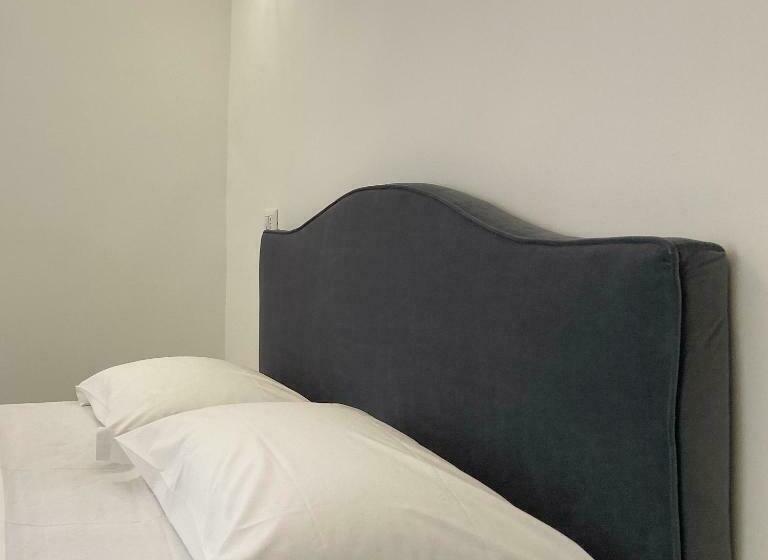 חדר סטנדרט לשלושה, Gualtieri B&b   Luxurys