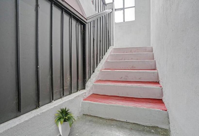 اتاق کلاسیک سه تخته, Flagship Hotel Ay Imperial