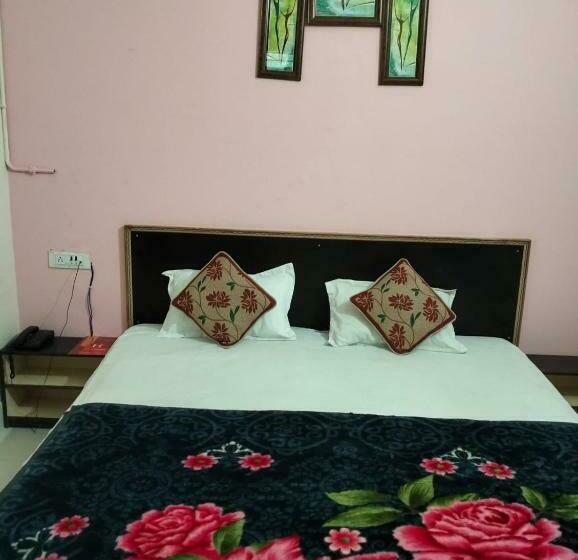 Quarto Deluxe, Indraprastha By Wb Inn