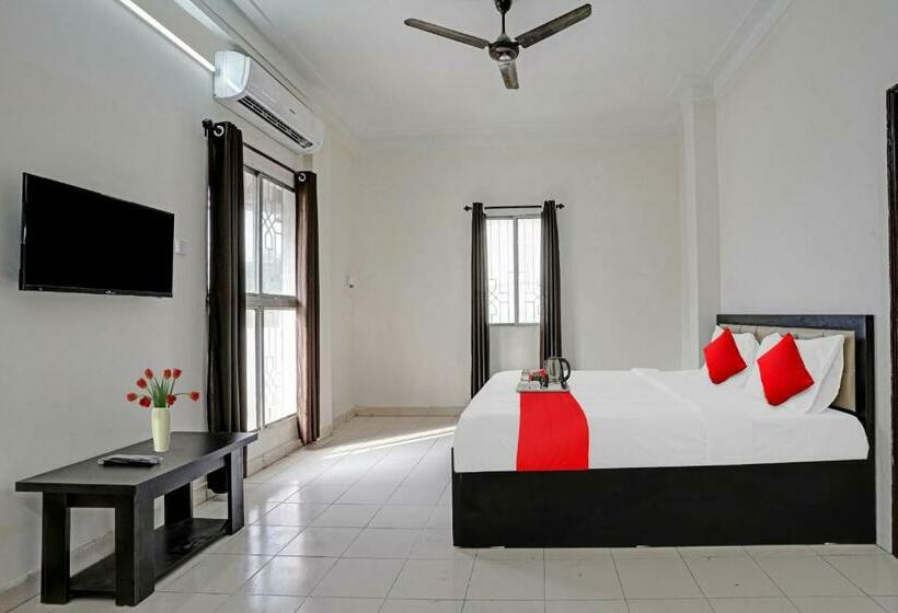 اتاق کلاسیک سه تخته, Flagship Hotel Ay Imperial