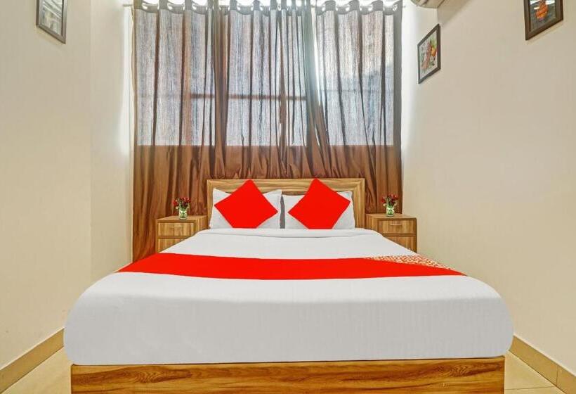 トリプルクラシックルーム, Oyo Flagship 70269  S P Residency