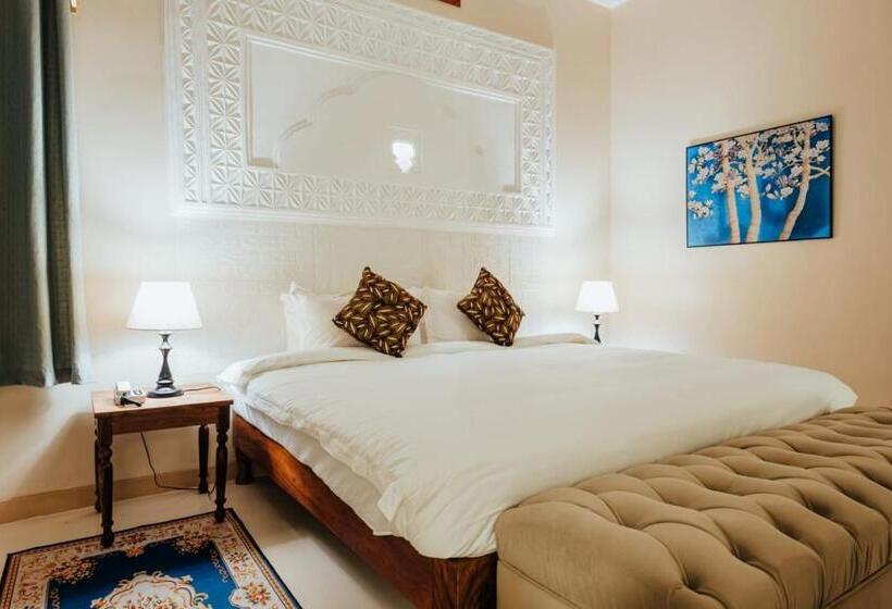 اتاق لوکس با تخت بزرگ, Yushili Hotel Kampala