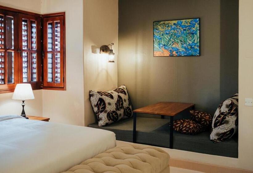 اتاق سوپریور, Yushili Hotel Kampala