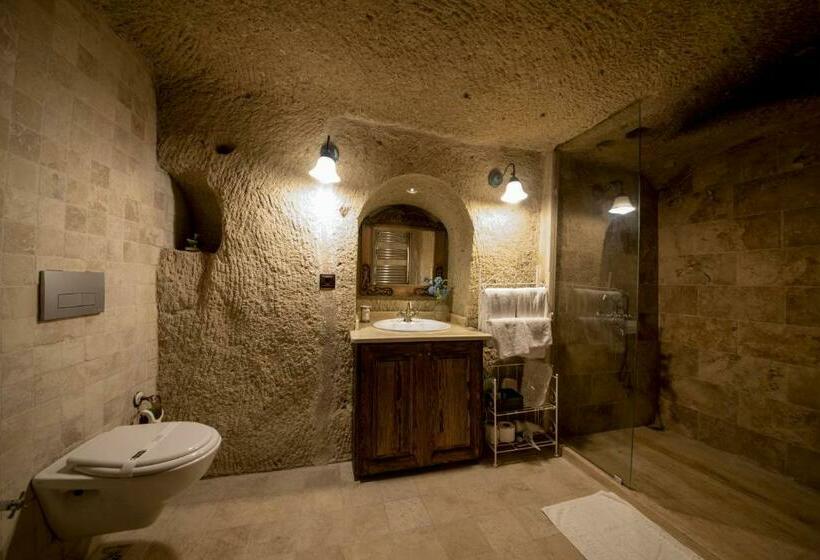 Camera Deluxe, Shiraz Cave Cappadocia