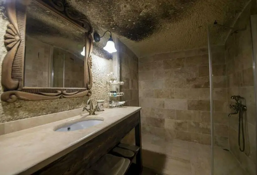 Standard-huone Puutarhanäkymä, Shiraz Cave Cappadocia