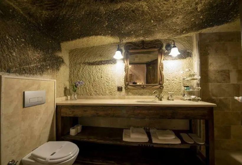 Standard-huone Puutarhanäkymä, Shiraz Cave Cappadocia