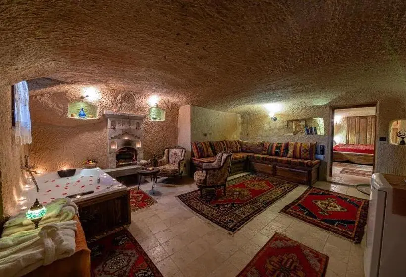 Superior-sviitti, Shiraz Cave Cappadocia
