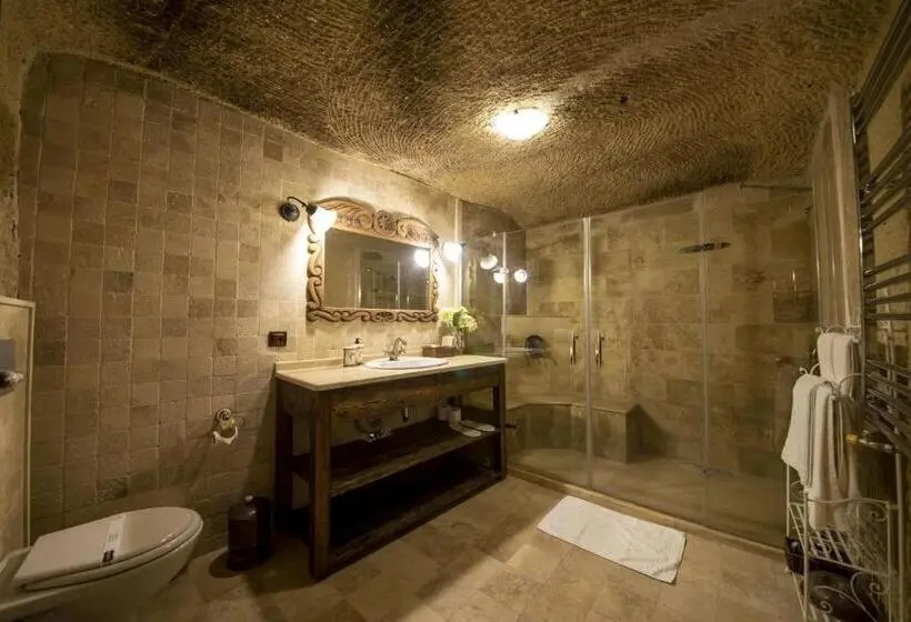 Superior-sviitti, Shiraz Cave Cappadocia