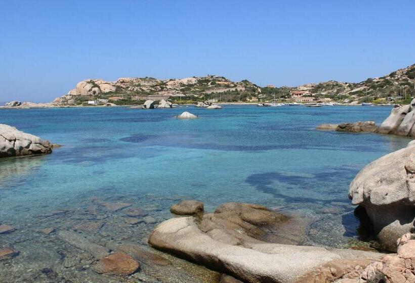 Апартаменты 1 Спальня Вид на Море, Residence Con Piscina A 4 Km Da Baja Sardinia