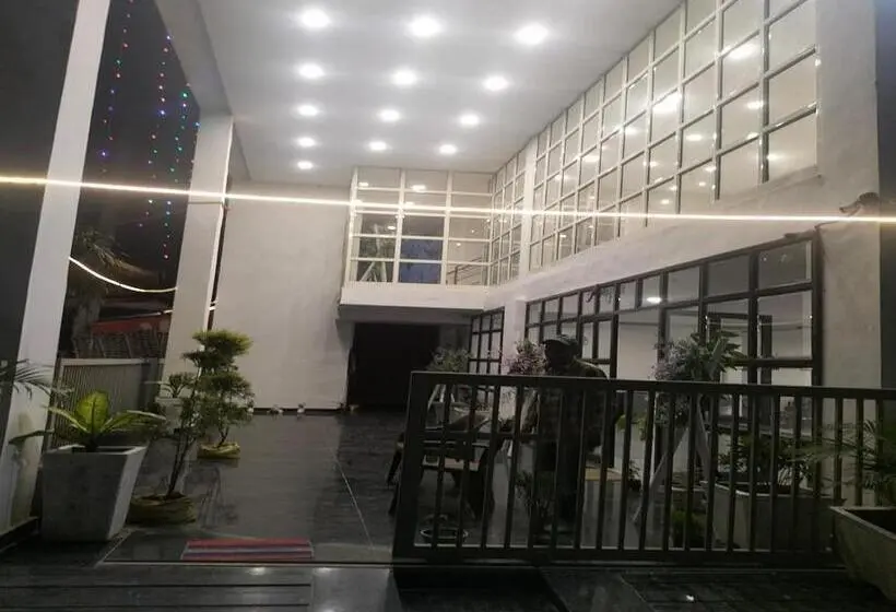 デラックスルーム, Delight Inn, Amritsar