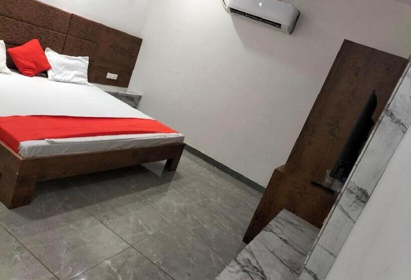 חדר דלוקס, Delight Inn, Amritsar