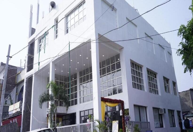 חדר דלוקס, Delight Inn, Amritsar