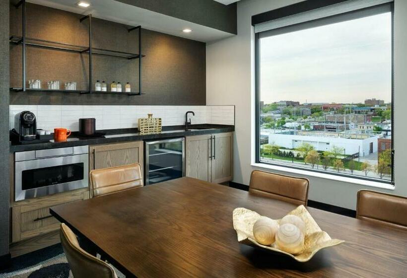 キングサイズベッドのスイートルーム, The Trade, Autograph Collection