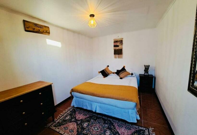 اتاق استاندارد با سرویس بهداشتی مشترک, Casa Tambo