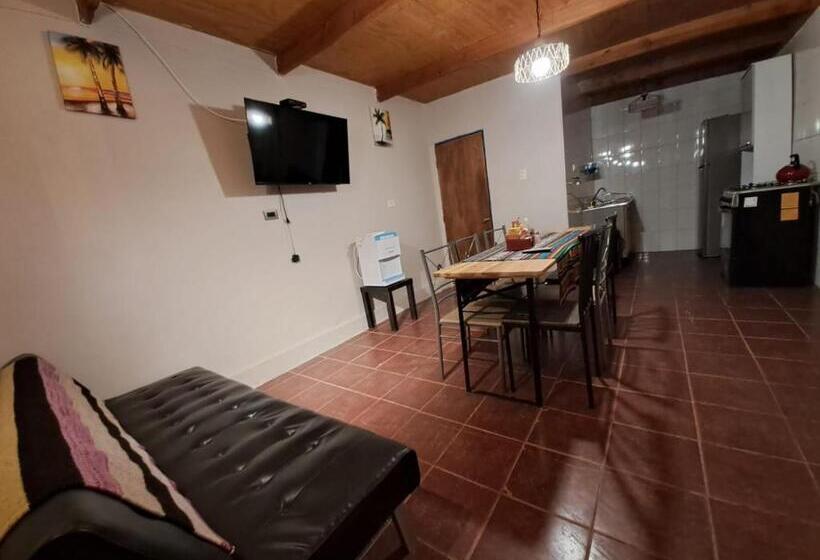 خانه 2 خوابه, Casa Tambo