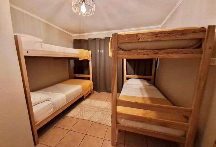 Дом 3 Спальни, Casa Tambo