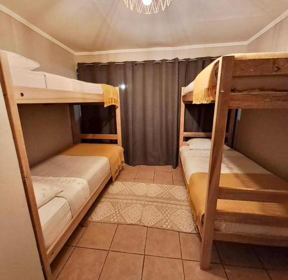 Дом 3 Спальни, Casa Tambo