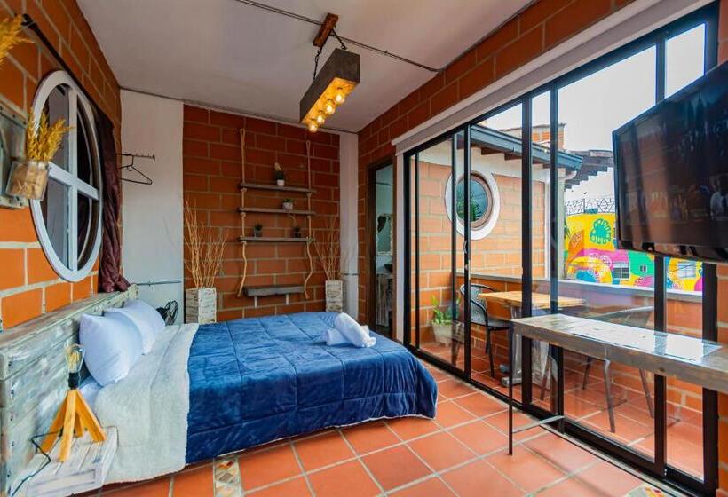 발코니 디럭스 룸, Le Chateau Guatape